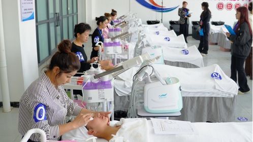 以賽賦能，技藝綻放 喀什第三屆職業(yè)技能大賽美容美發(fā)項目助力美業(yè)高質(zhì)量發(fā)展